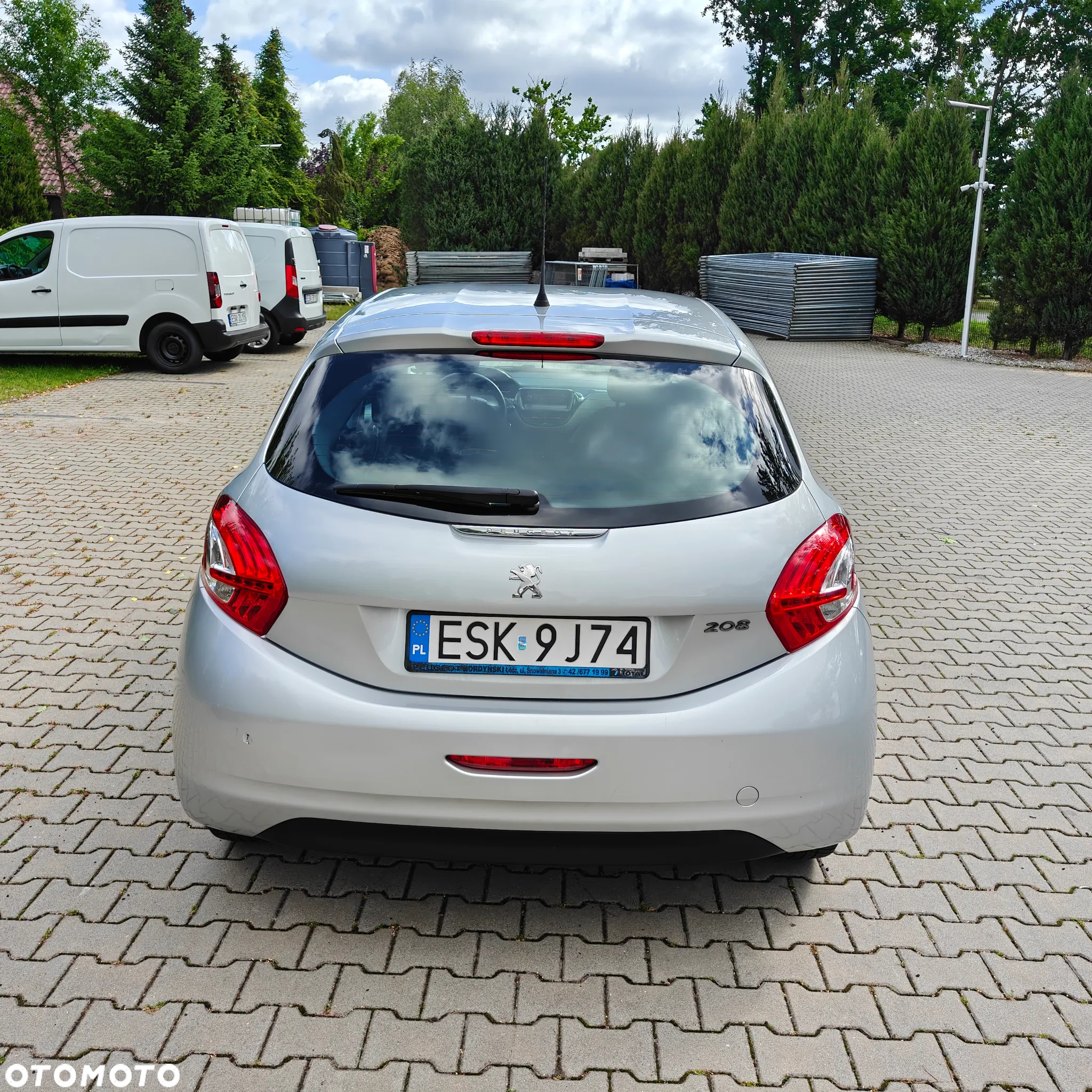 Peugeot 208 - 9