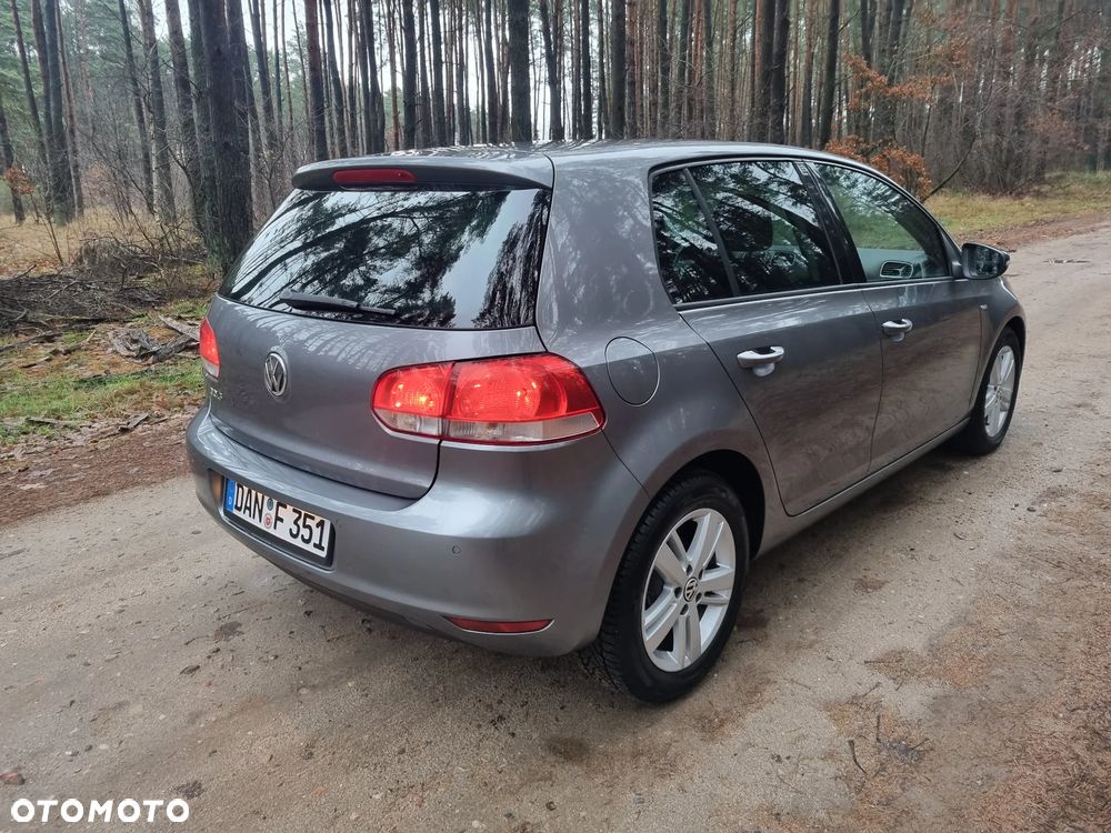 Volkswagen Golf 1.2 TSI MATCH - 3