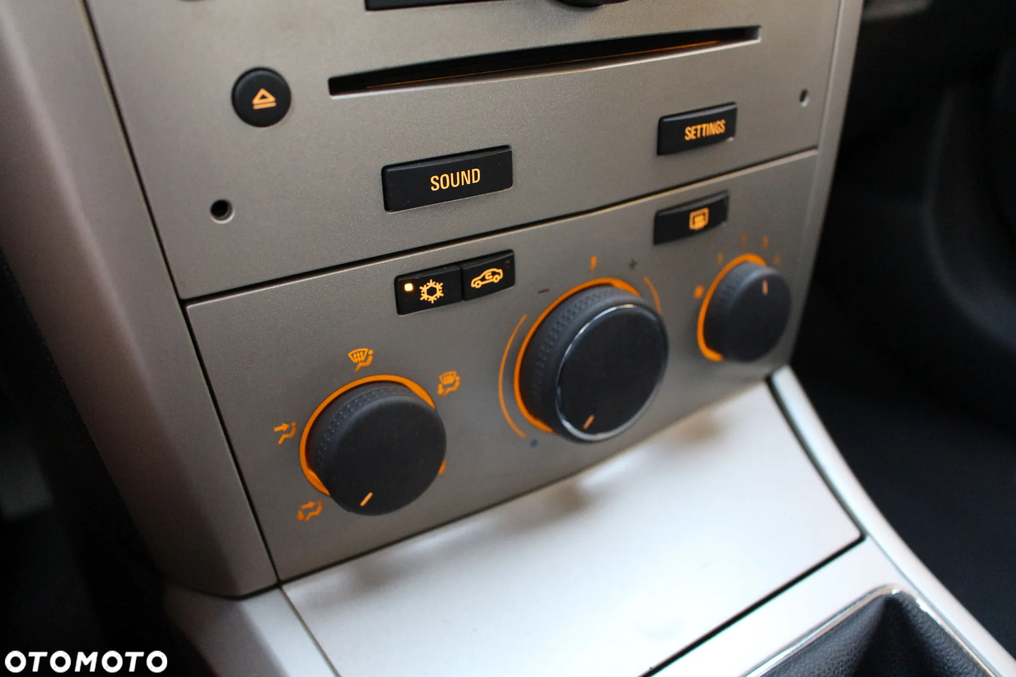 Opel Astra 1.6 Elegance - 20