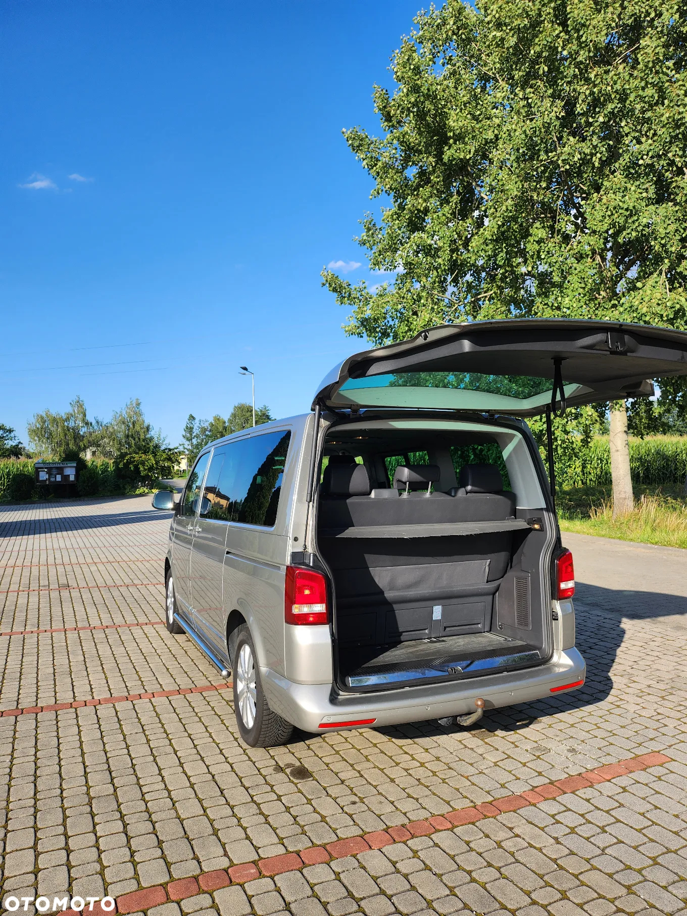 Volkswagen Multivan - 6