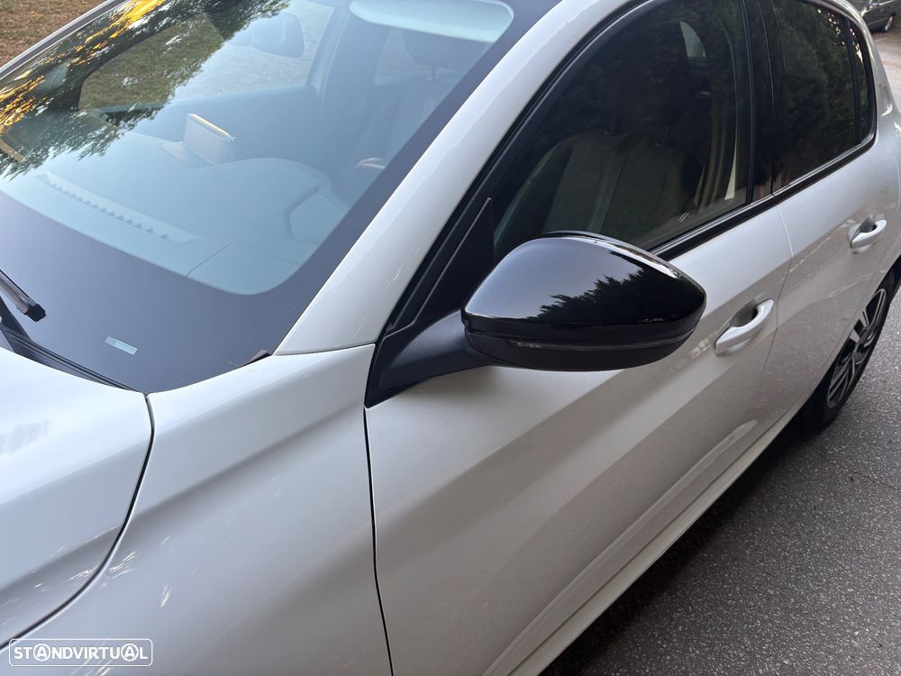 Peugeot 208 1.2 PureTech Allure Pack - 10