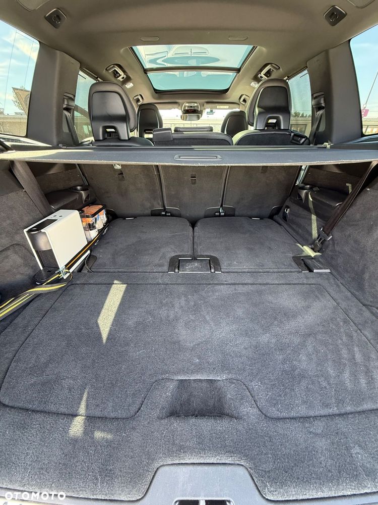 Volvo XC 90 D5 AWD Momentum - 8