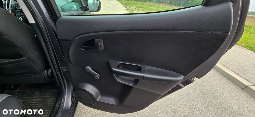 Kia Venga 1.4 L - 26