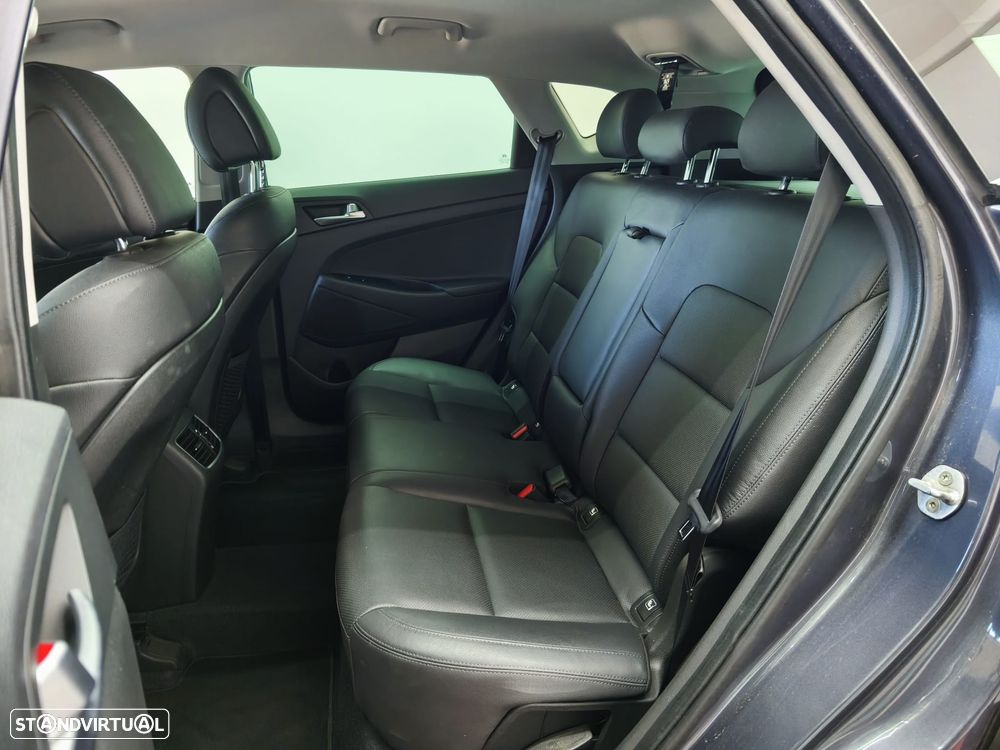 Hyundai Tucson 1.7 CRDi Executive - 21