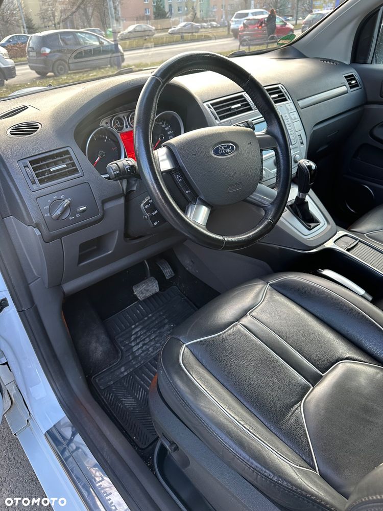 Ford Kuga 2.0 TDCi Individual MPS6 - 18