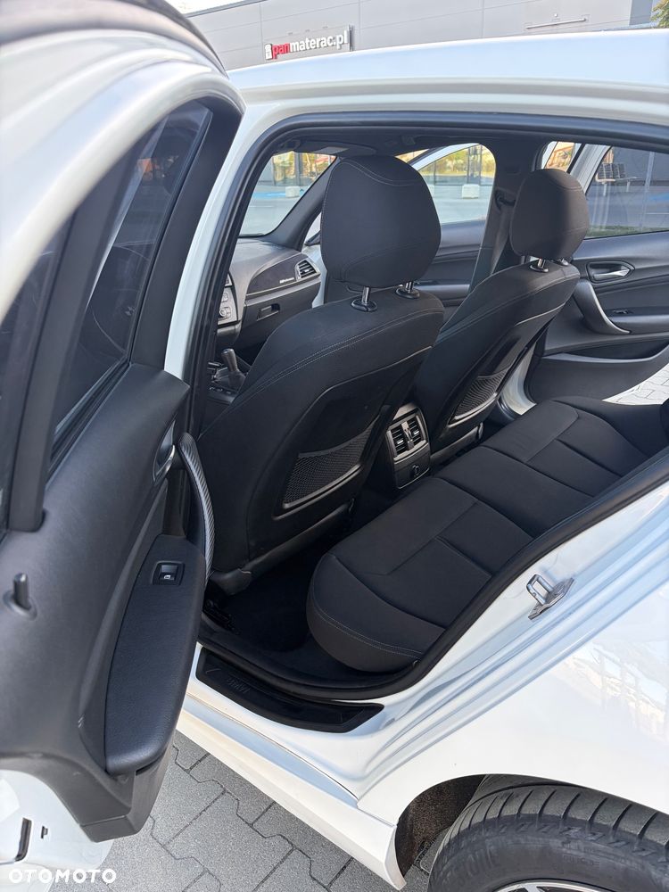 BMW Seria 1 118d Sport Line - 18