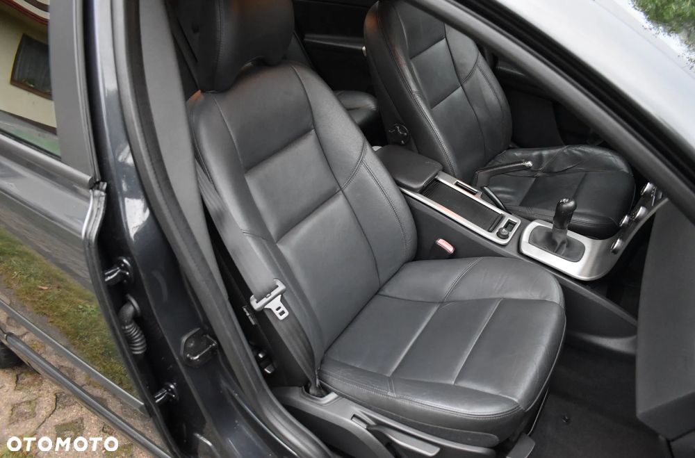 Volvo S40 2.4i R-Design Momentum - 34