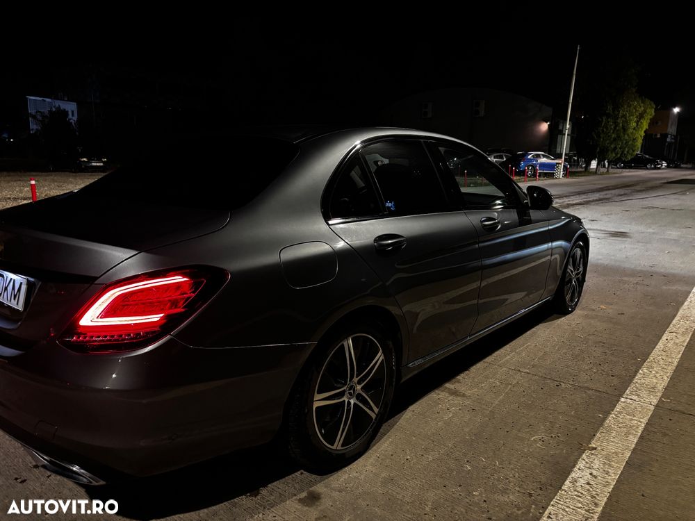 Mercedes-Benz C 180 d T 9G-TRONIC - 4