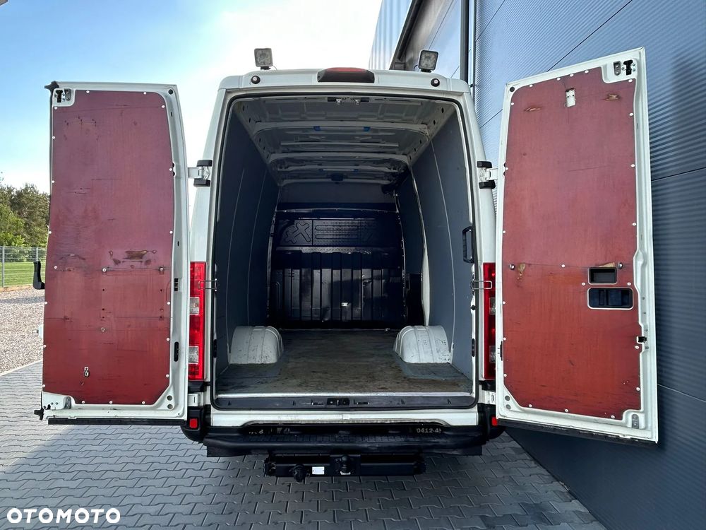 Iveco Daily 50C15 35C15 3.0 HPI L3H2 Średniak **KLIMA**Hak 3,5t.**NA BLIŹNIAKACH**Sprowadzony**2013R** - 8