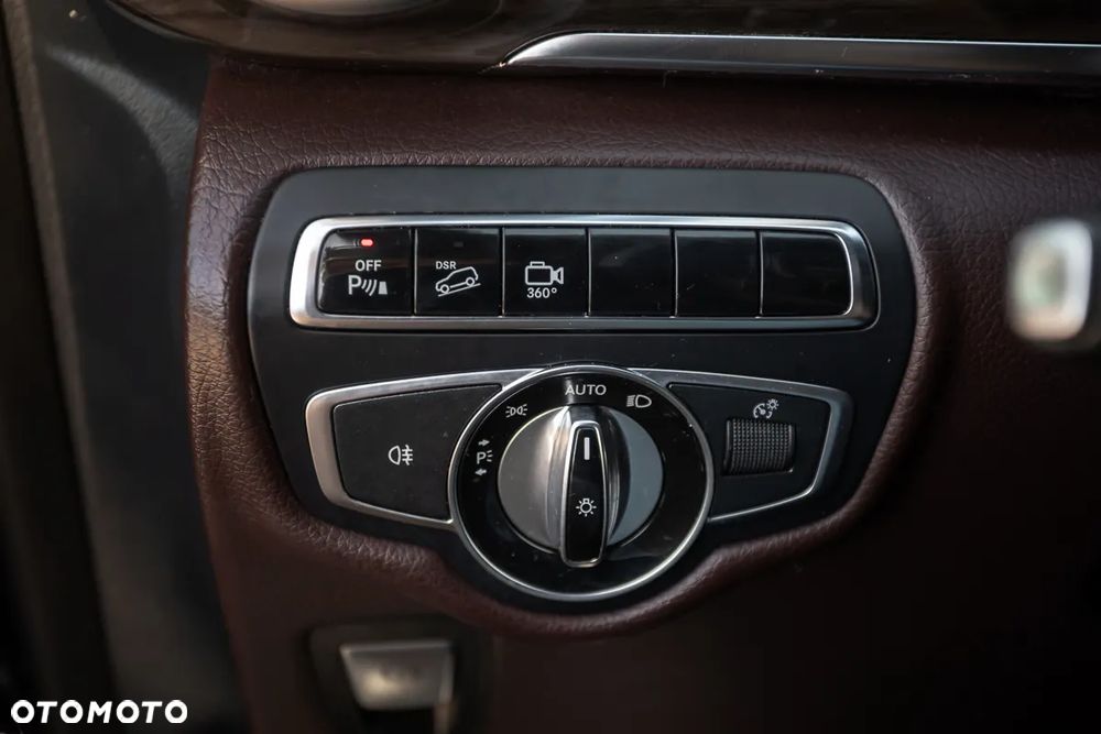 Mercedes-Benz Klasa V 250 d 4-Matic Avantgarde 7G-Tronic (ekstra d³) - 24