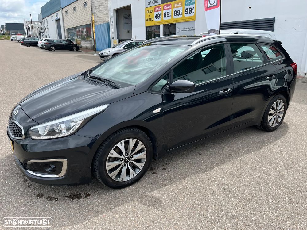 Kia Ceed SW 1.6 CRDi Nav Line - 1