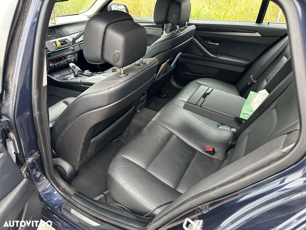 BMW Seria 5 520d - 13