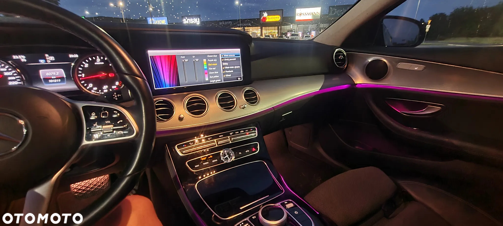 Mercedes-Benz Klasa E 220 d 9G-TRONIC AMG Line - 12