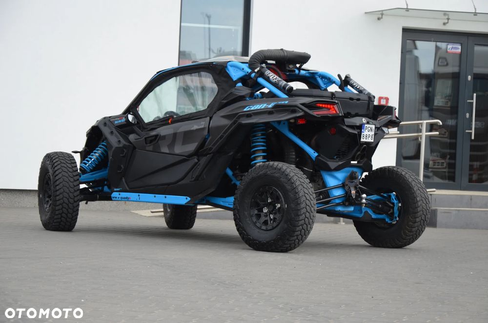 Can-Am Maverick - 8