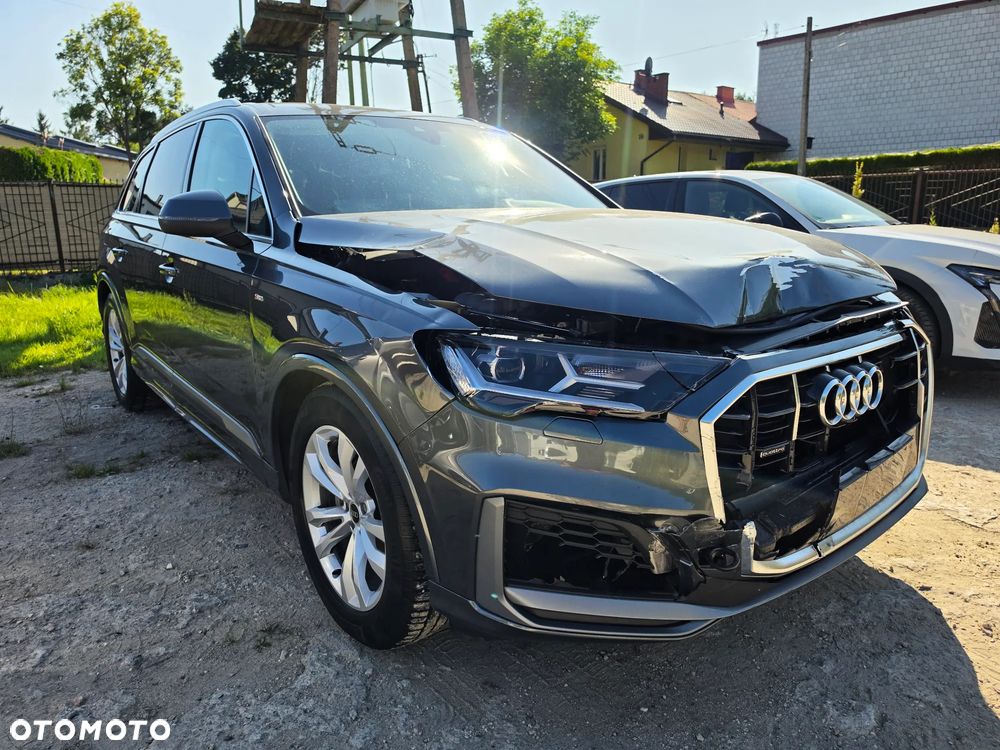 Audi Q7 - 13