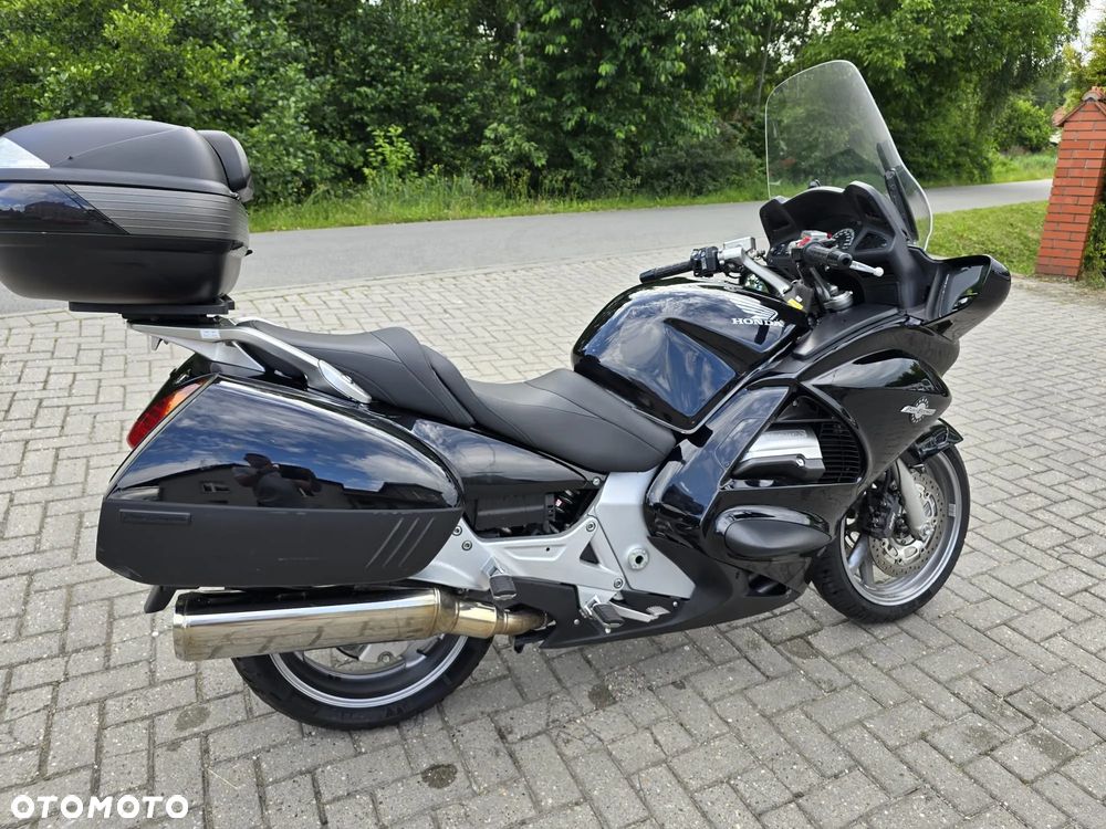 Honda ST - 4