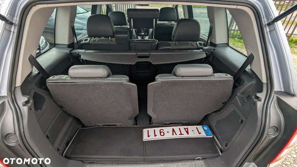 Opel Zafira - 31