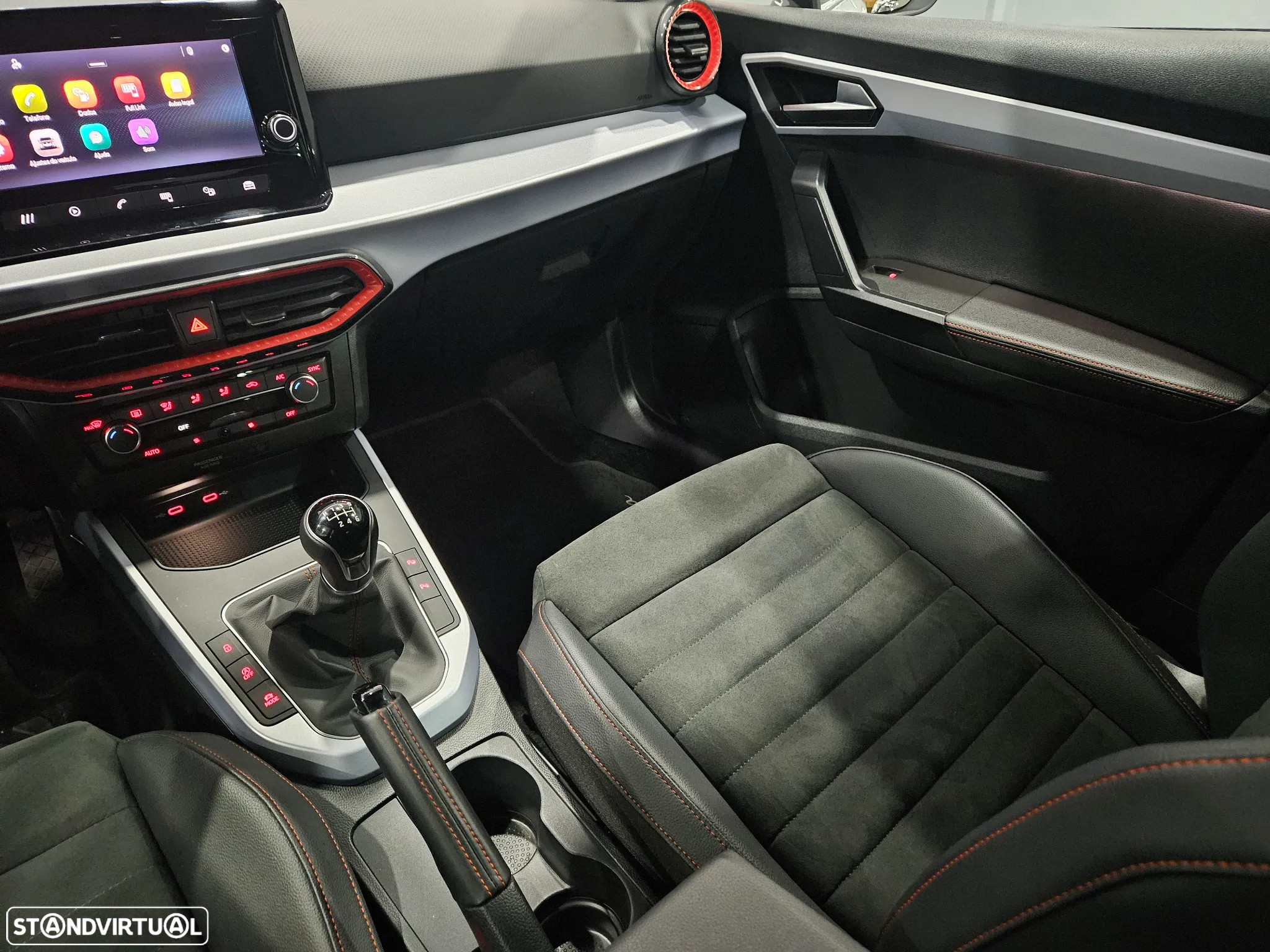 SEAT Arona 1.0 TSI FR - 11