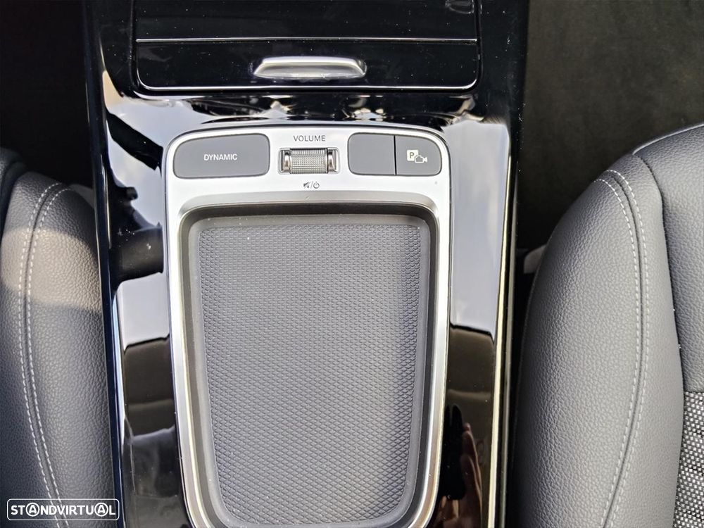 Mercedes-Benz A 200 - 22