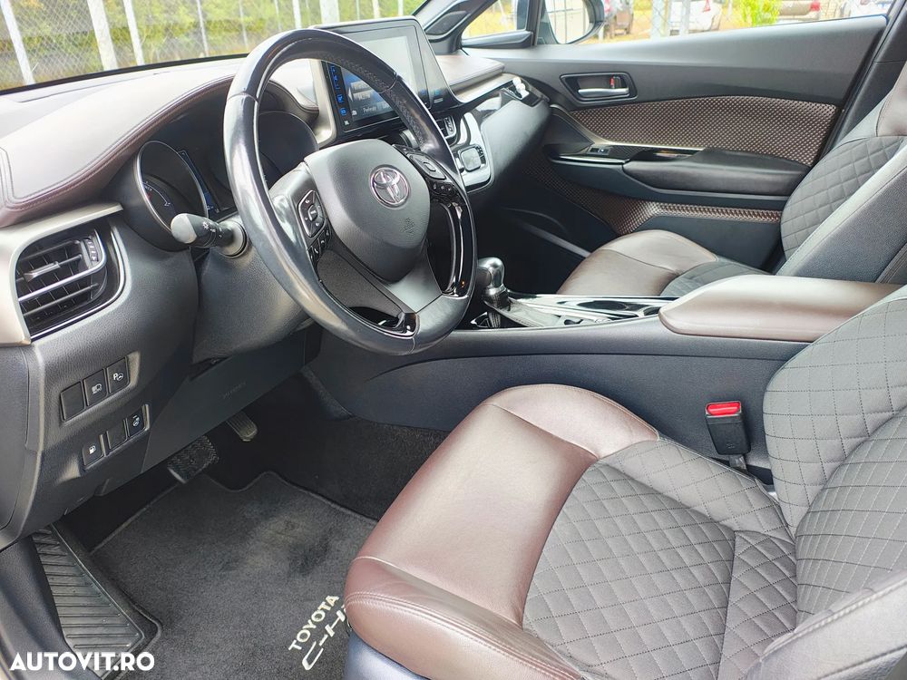 Toyota C-HR - 14