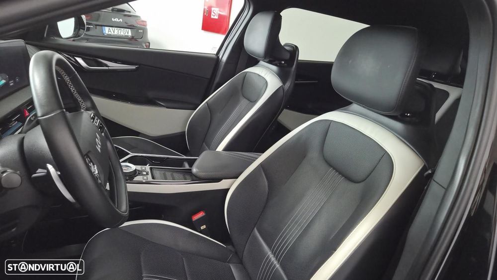 Kia EV6 77.4 kWh Tech - 8
