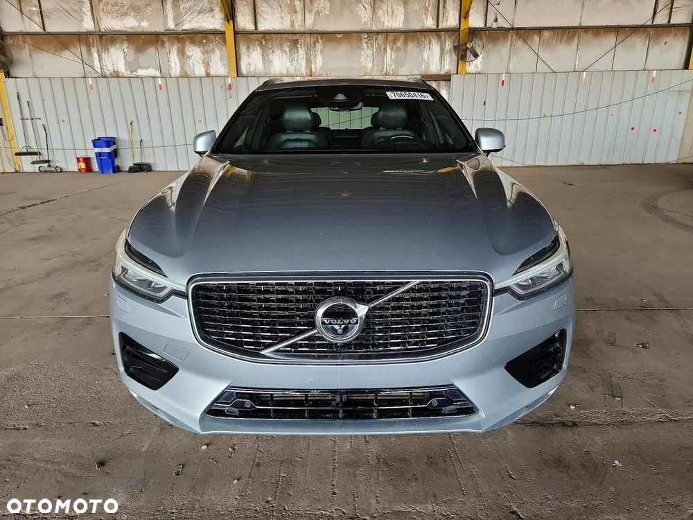 Volvo XC 60 T6 AWD R-Design - 2