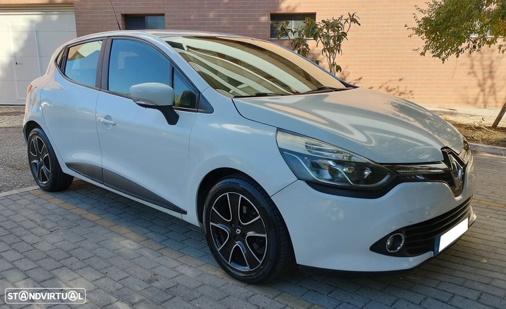 Renault Clio - 2