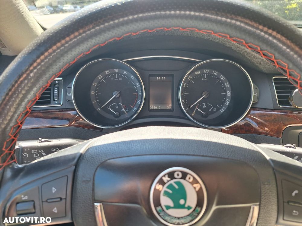 Skoda Superb 2.0 TDI Elegance - 5