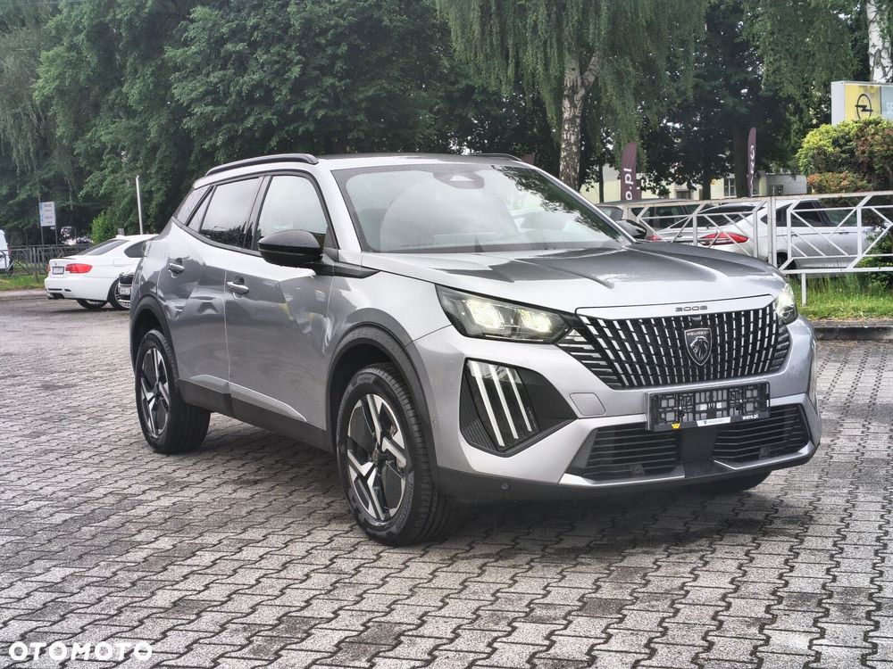 Peugeot 2008 - 8