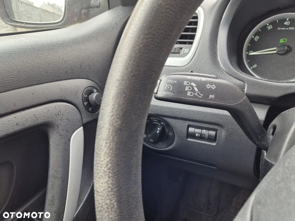 Skoda Fabia 1.2 12V Ambiente - 18