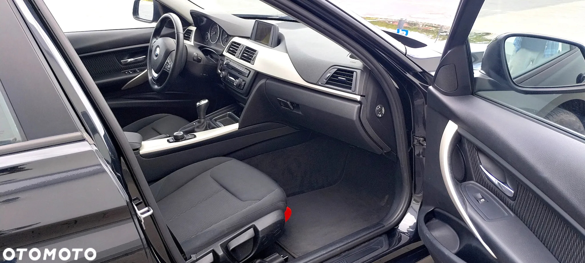 BMW Seria 3 320d - 9