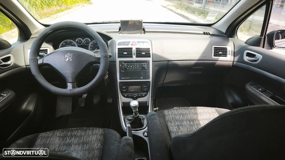 Peugeot 307 1.4 HDi Navtech - 9