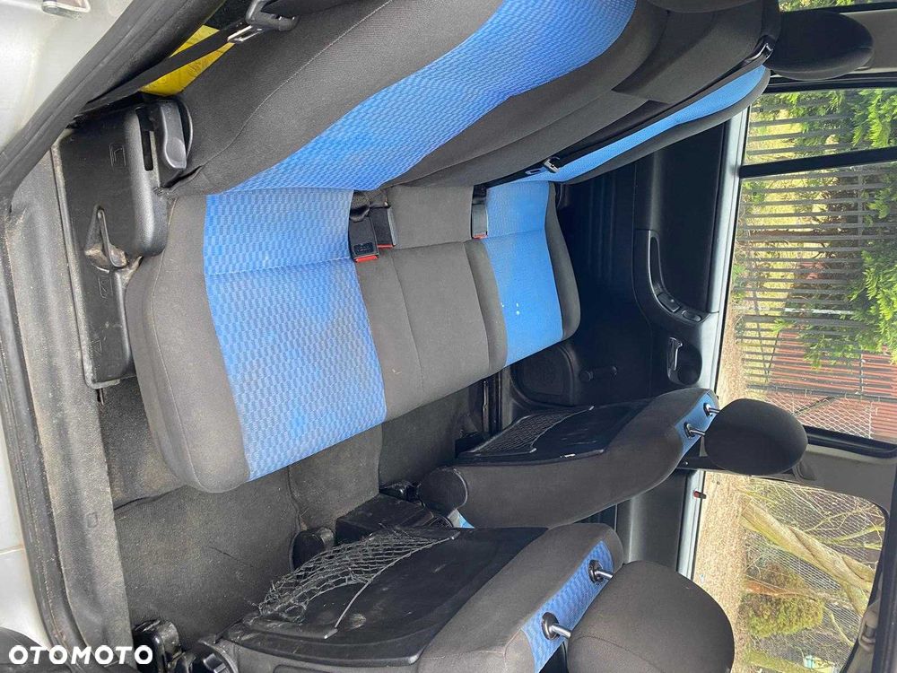 Opel Zafira - 7