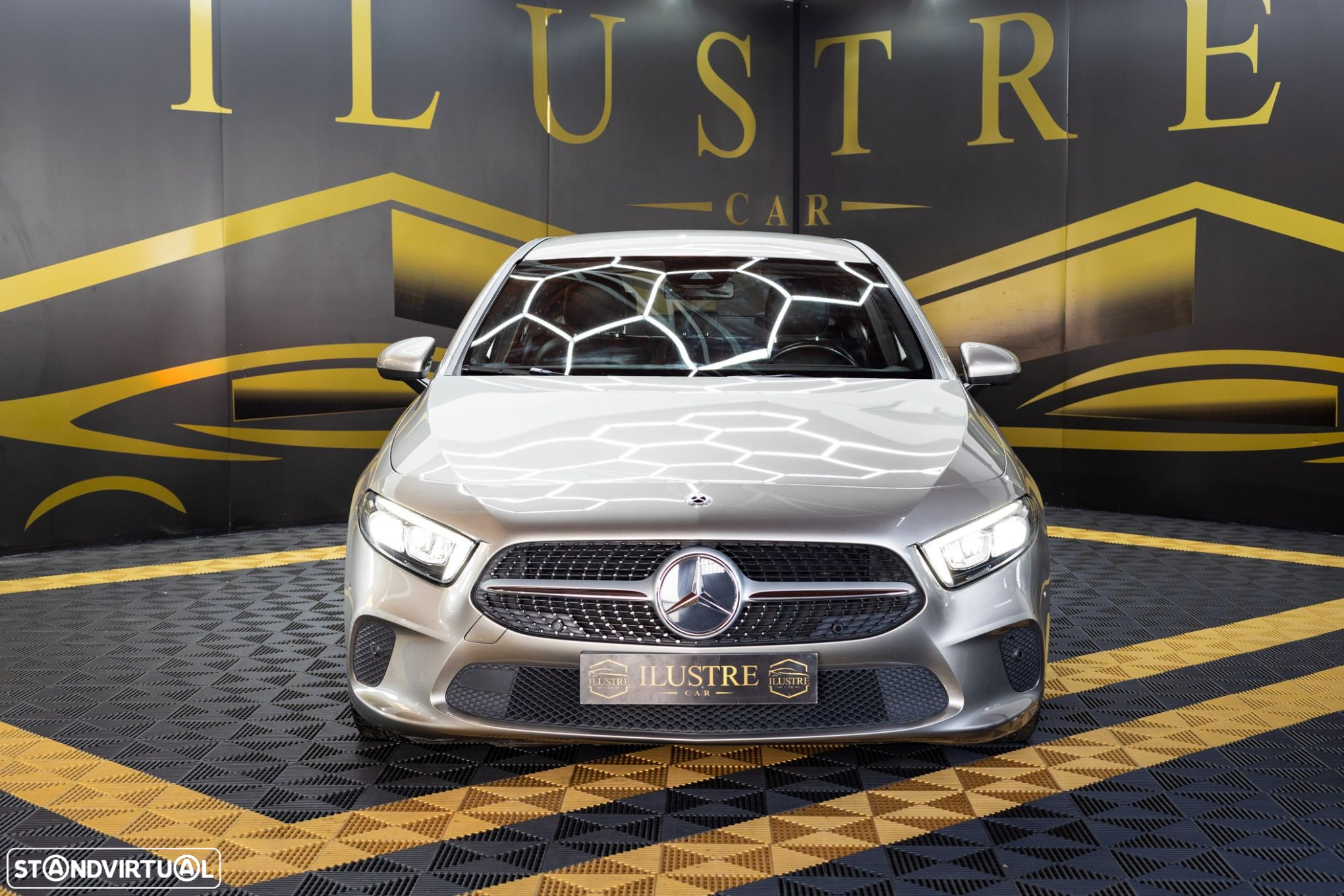 Mercedes-Benz A 180 Limousine d Progressive Aut. - 2