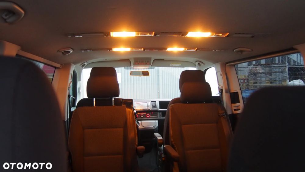 Volkswagen Multivan 2.0 TDI L1 Trendline 4Motion DSG - 9