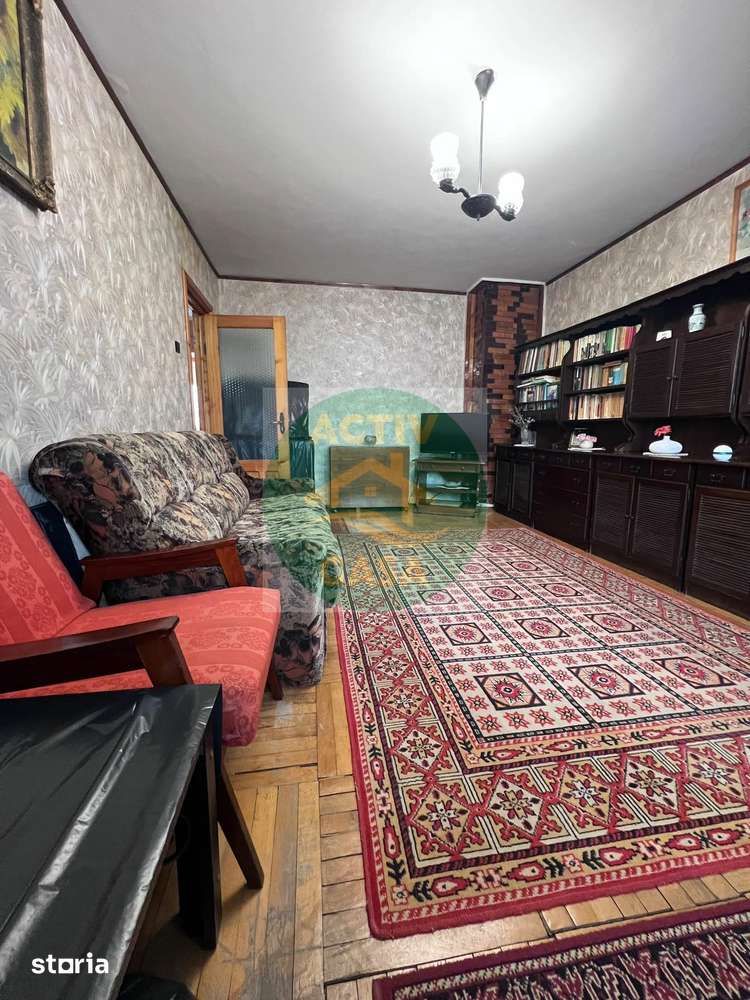 DE VÂNZARE – APARTAMENT CU 3 CAMERE — fotografia 1