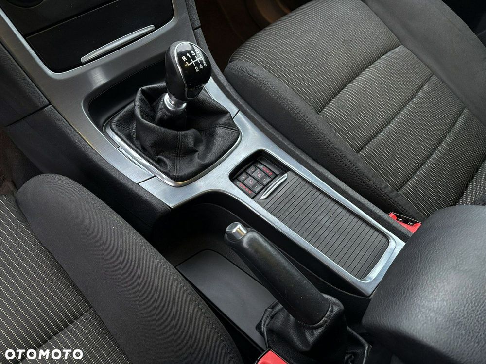 Ford Mondeo - 19