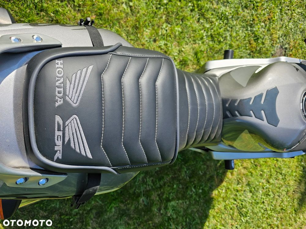 Honda CBR - 7