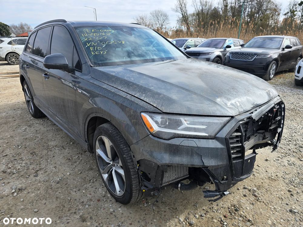 Audi Q7 - 3