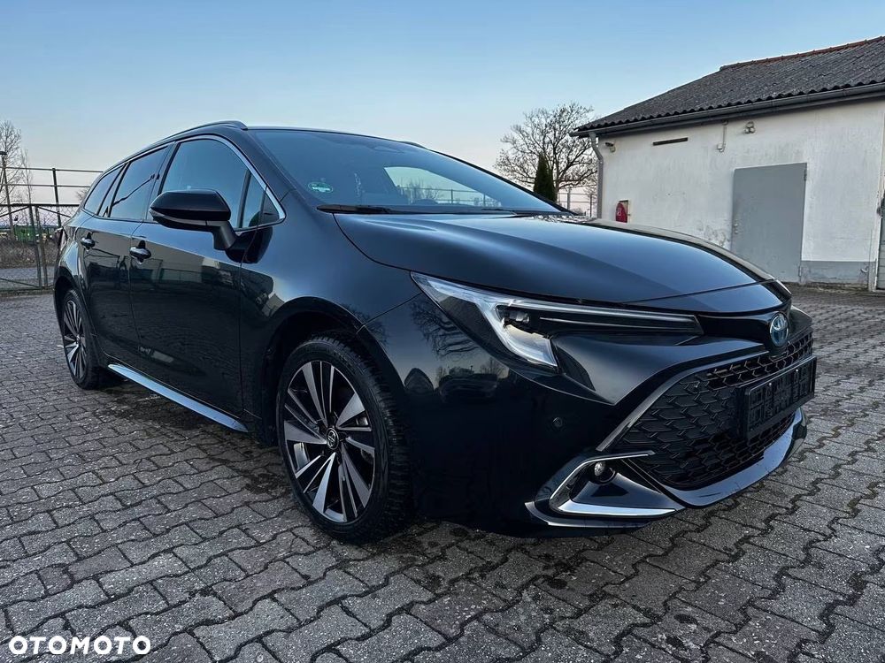 Toyota Corolla 1.8 Hybrid Executive - 1