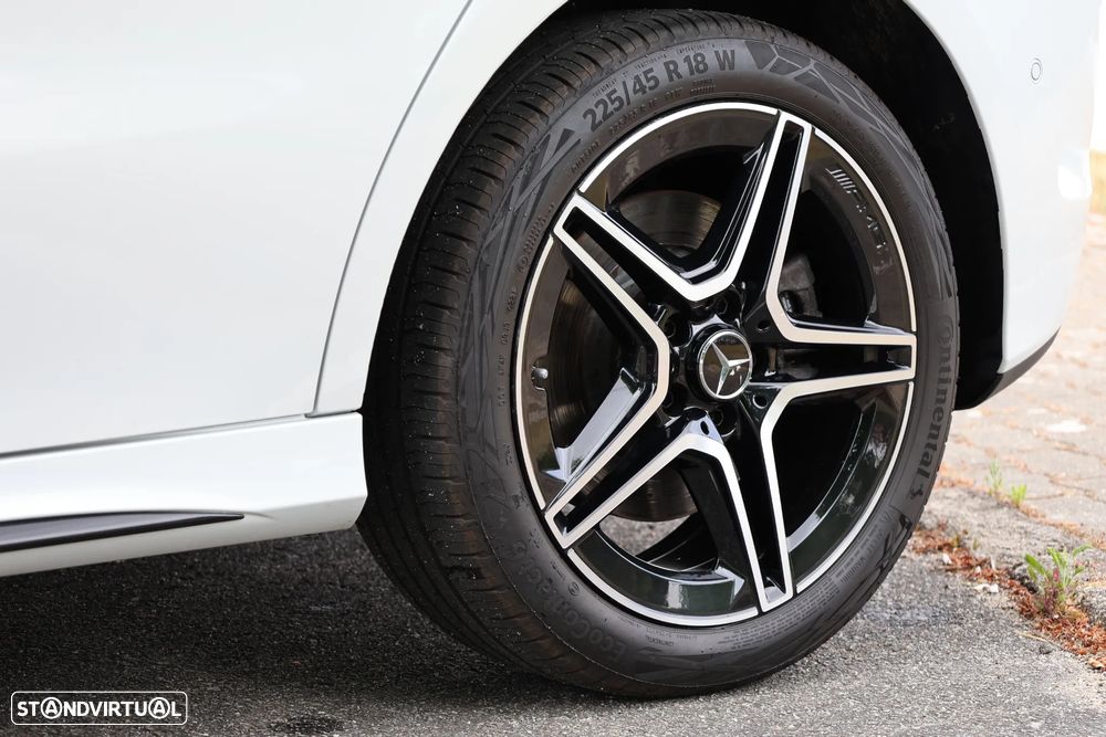 Mercedes-Benz B 250 e 8G-DCT AMG Line - 28