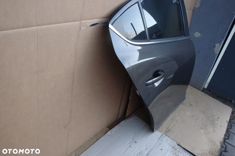MAZDA 3 III BM 13-19 drzwi prawe tylne sedan lakier 42S - 2