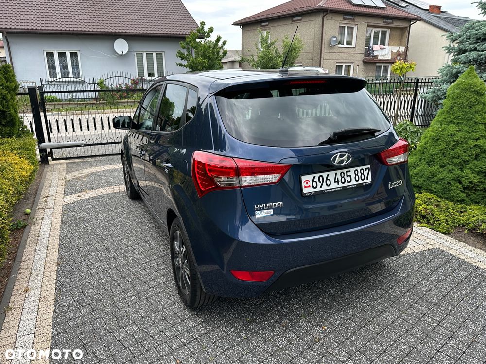 Hyundai ix20 1.4 blue YES Plus - 9