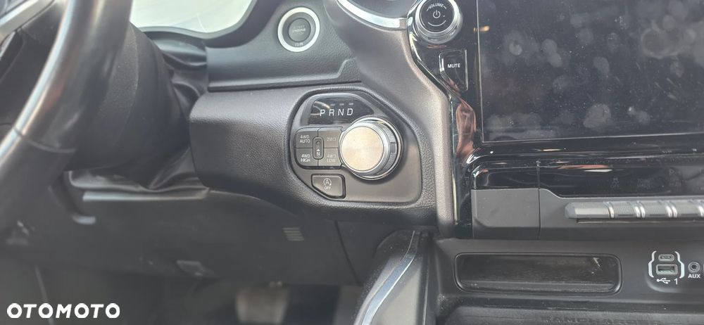 RAM 1500 - 15