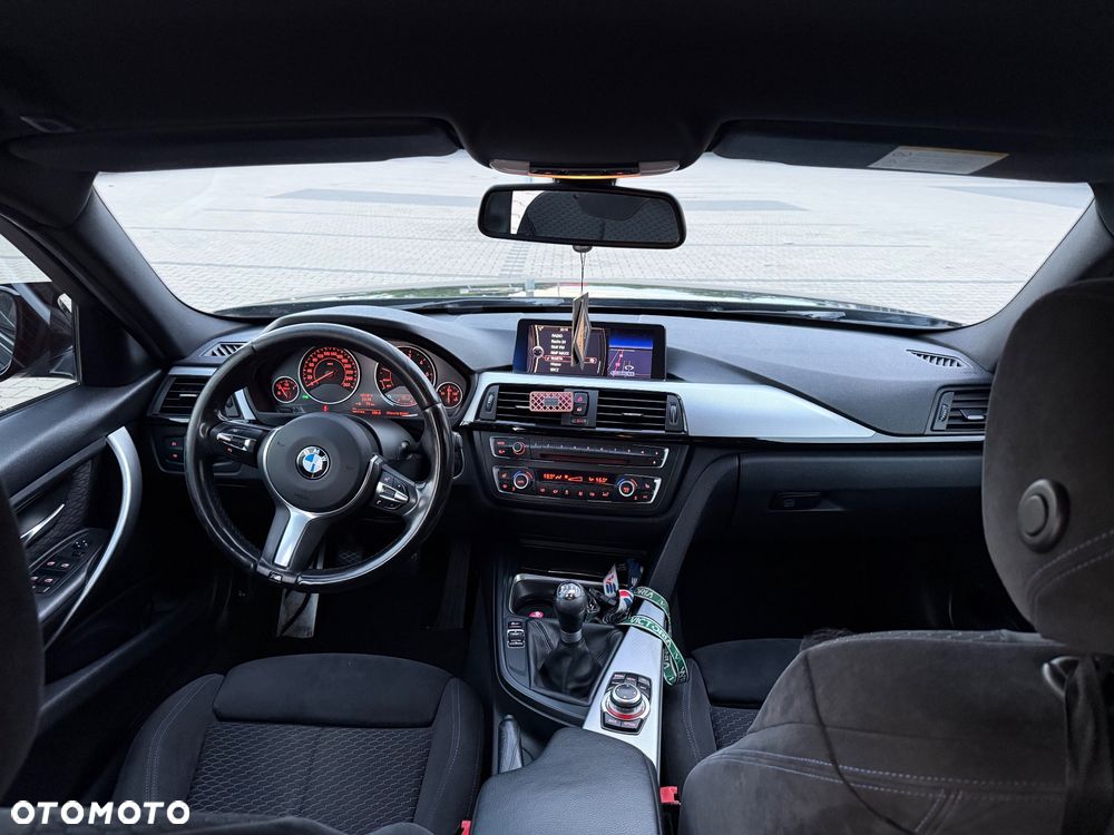 BMW Seria 3 320d - 9