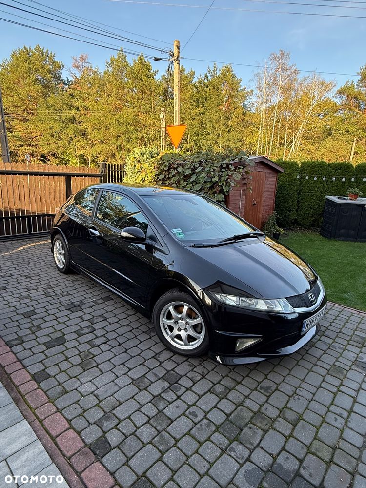 Honda Civic 1.8 TypeS - 3