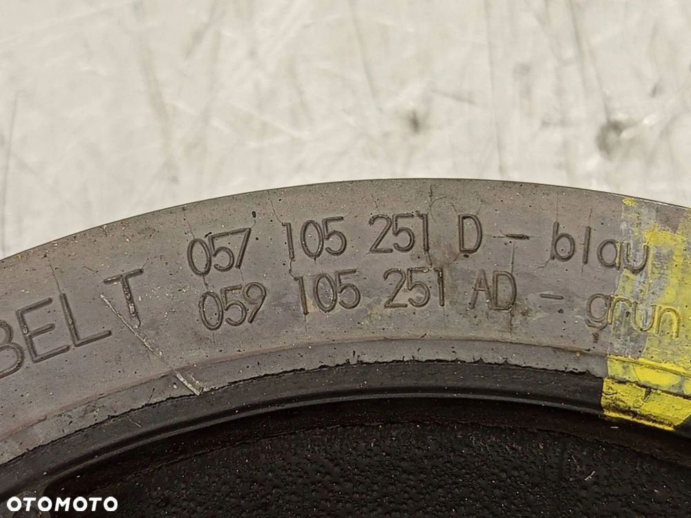 Koło pasowe wału korbowego Audi Q7 4L 3.0 TDI 057105251D - 6