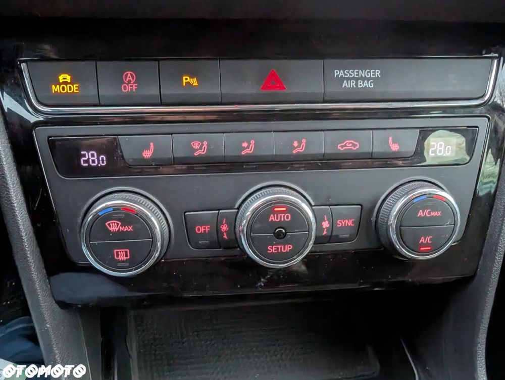 Seat Leon 1.5 EcoTSI Evo FR S&S - 23