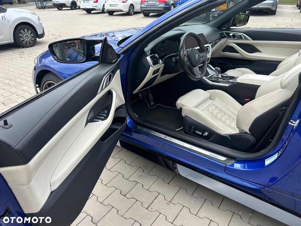BMW M4 Competition M xDrive sport - 23