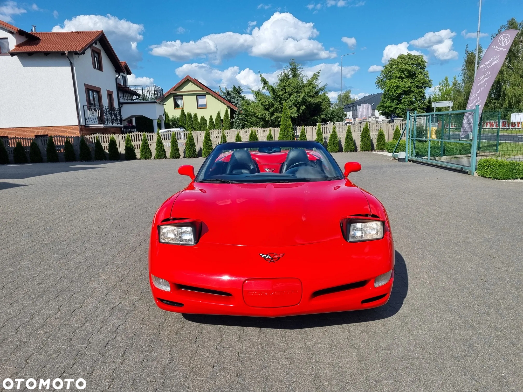 Chevrolet Corvette - 19